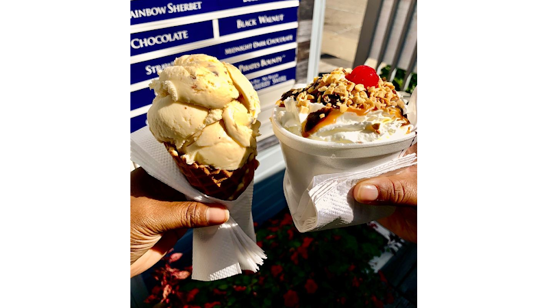 Dockside Ice Cream and Deli