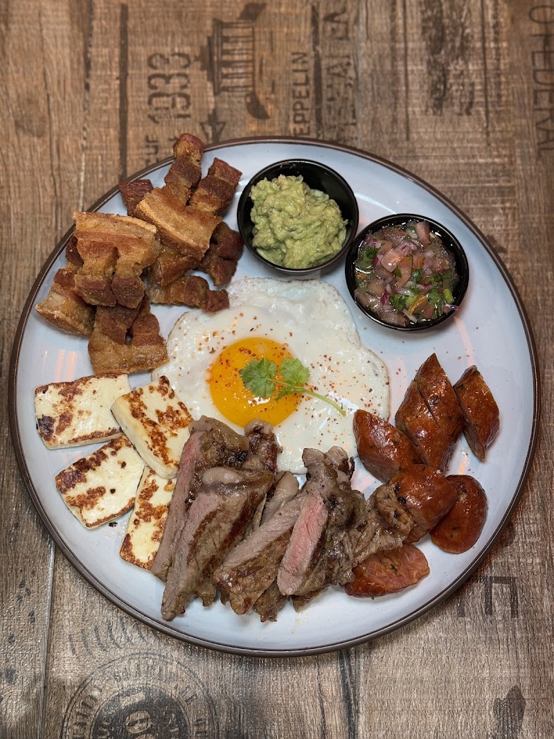 LYFE RESTAURANT AND LOUNGE