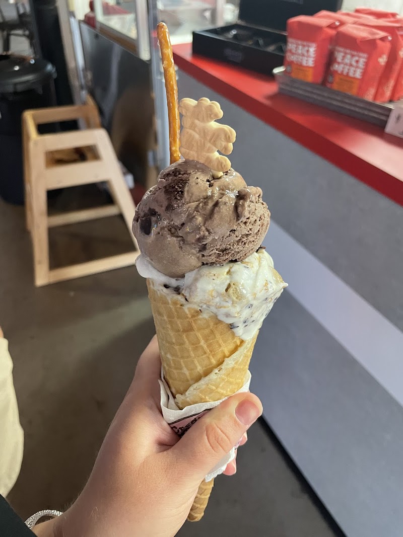 Oak Station Coffee & Cone