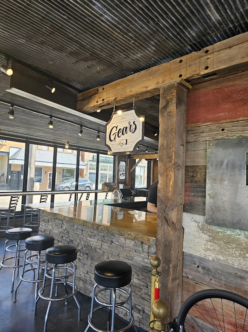 Gears Bar and Cafe