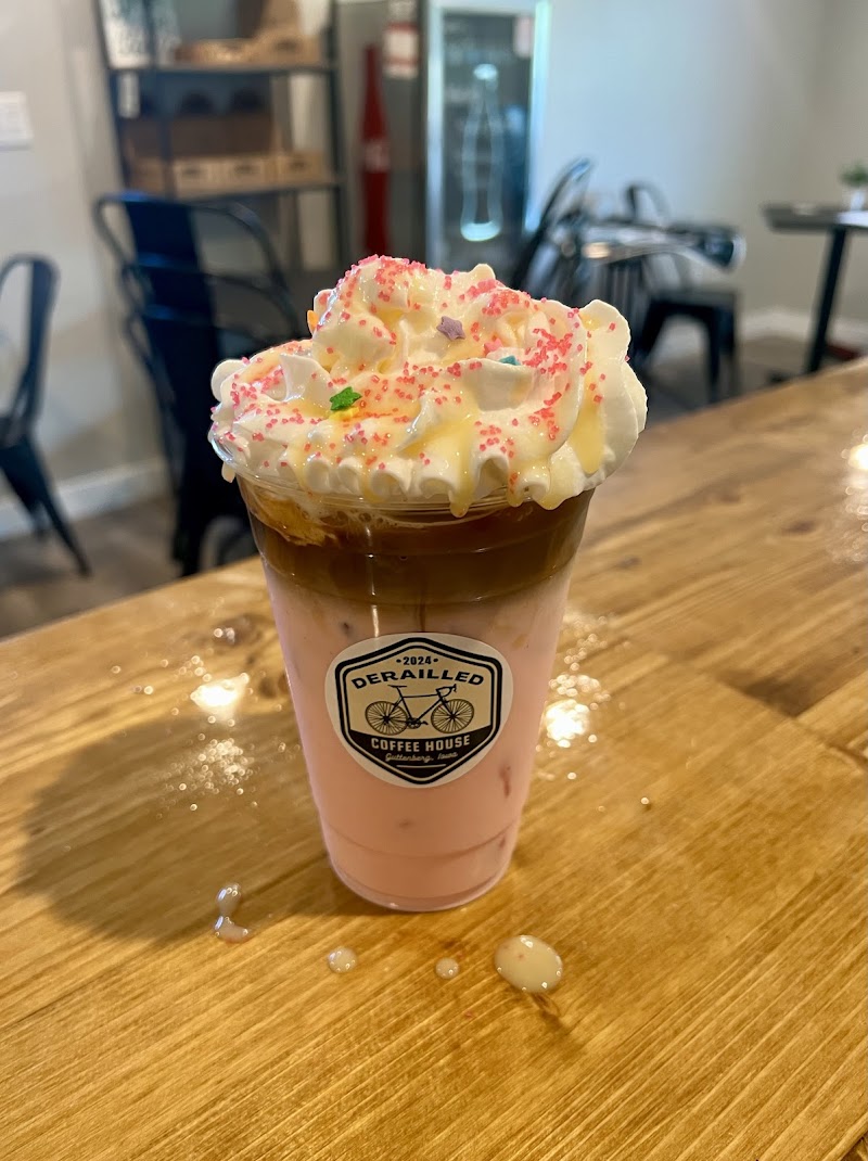 Derailed Coffee Bar & Cafe