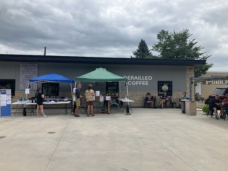 Derailed Coffee Bar & Cafe