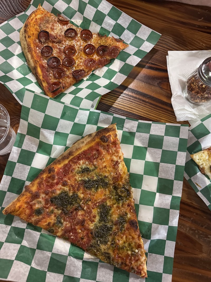 Virtuoso Pizzeria by David Losole