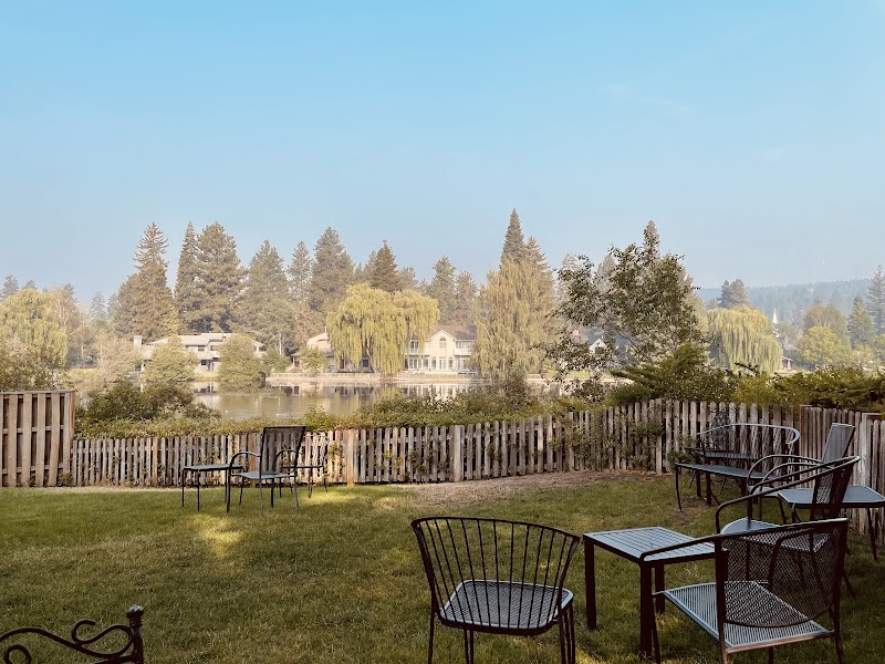 Watershed Coffee Roasters (formerly Looney Bean Bend)