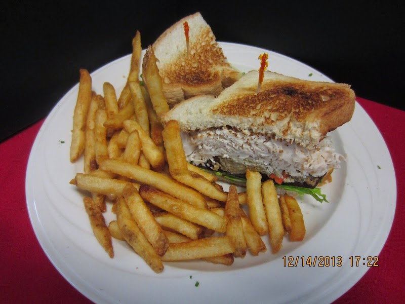 Red Blazer Restaurant & Pub