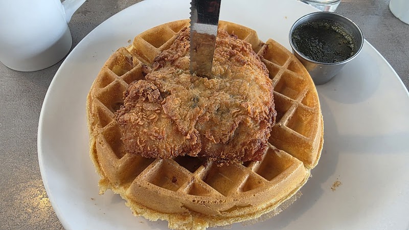 Eggsperience Breakfast & Lunch - Wheeling