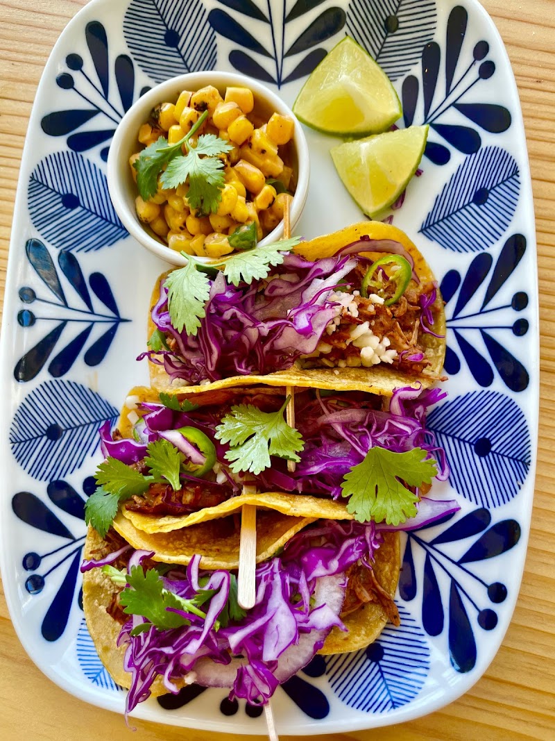 Lamara Coffee & Kitchen