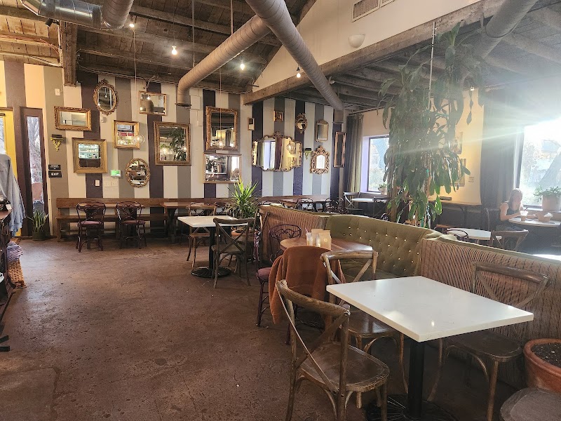 Wild Iris Coffee House