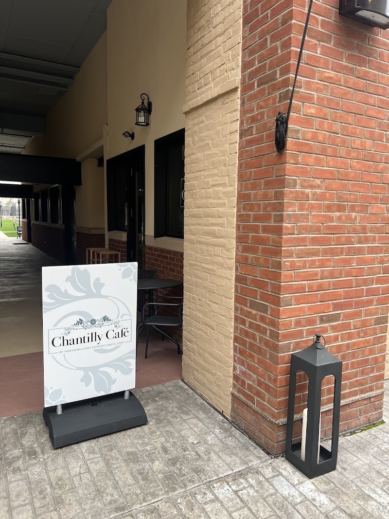 Chantilly Cafe