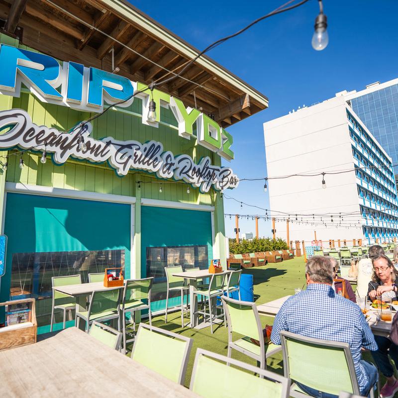 RipTydz Oceanfront Grille & Rooftop Bar