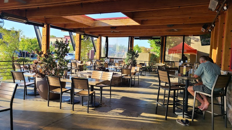 Lazy Dog Restaurant & Bar