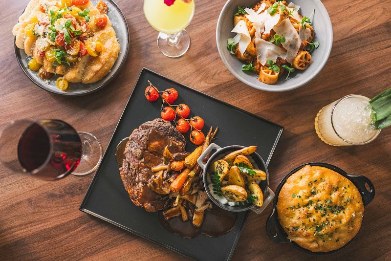 Willow & Ivy | Back Bay Boston