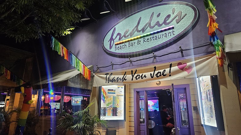 Freddies Beach Bar - Rehoboth Beach