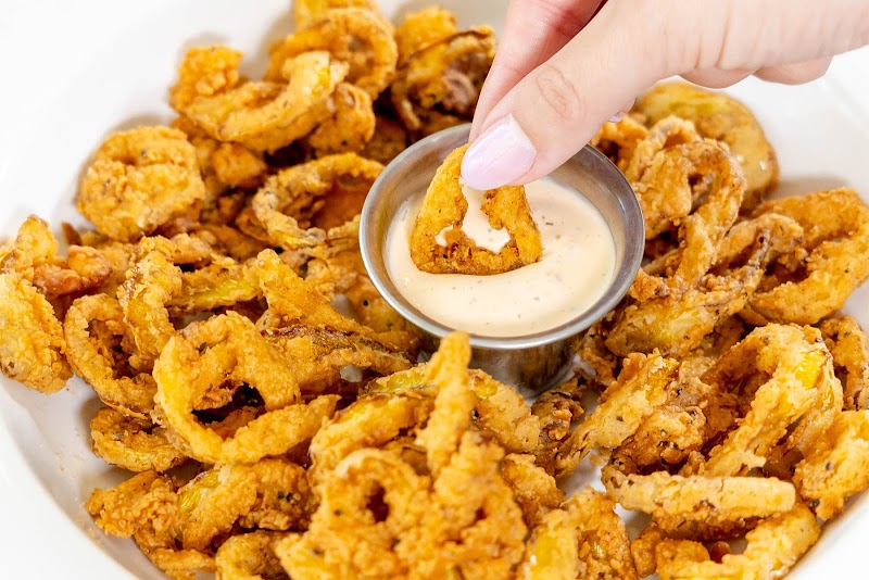 The Toasted Yolk Cafe