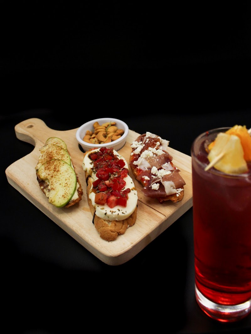 Aunt Helen's Coffee House & Cafe