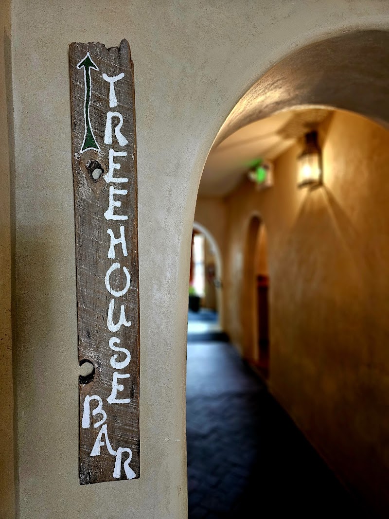 Treehouse Bar @ Lambert's of Taos