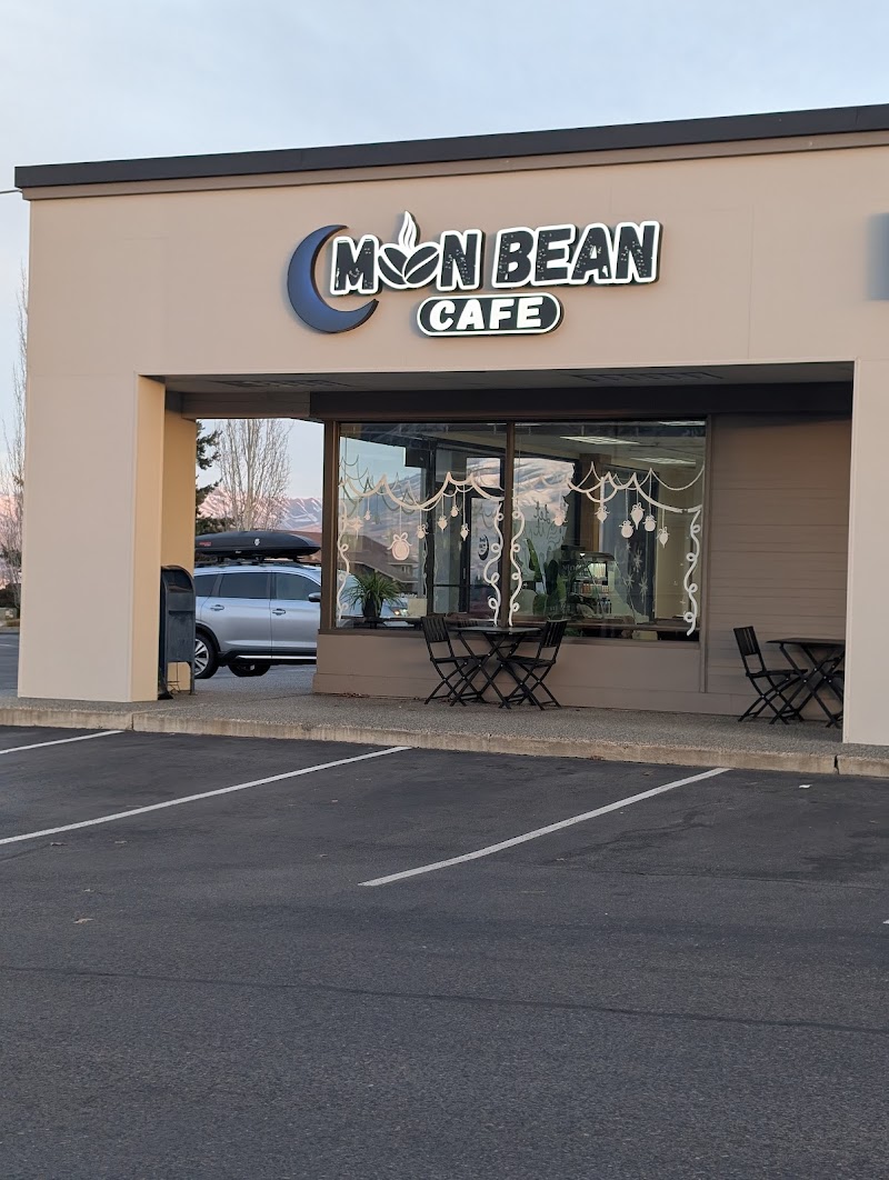 Moon Bean Cafe