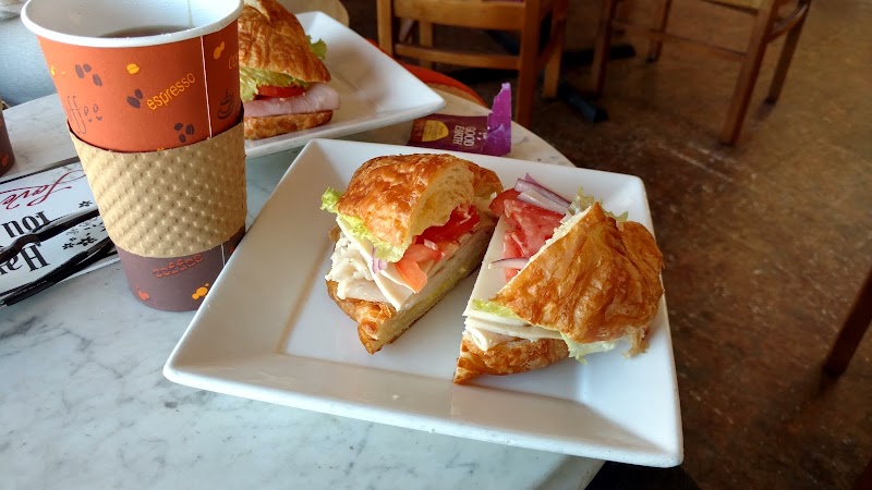 Jakey Leigh's Café Bakery