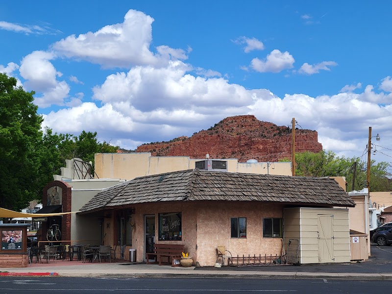 Jakey Leigh's Café Bakery