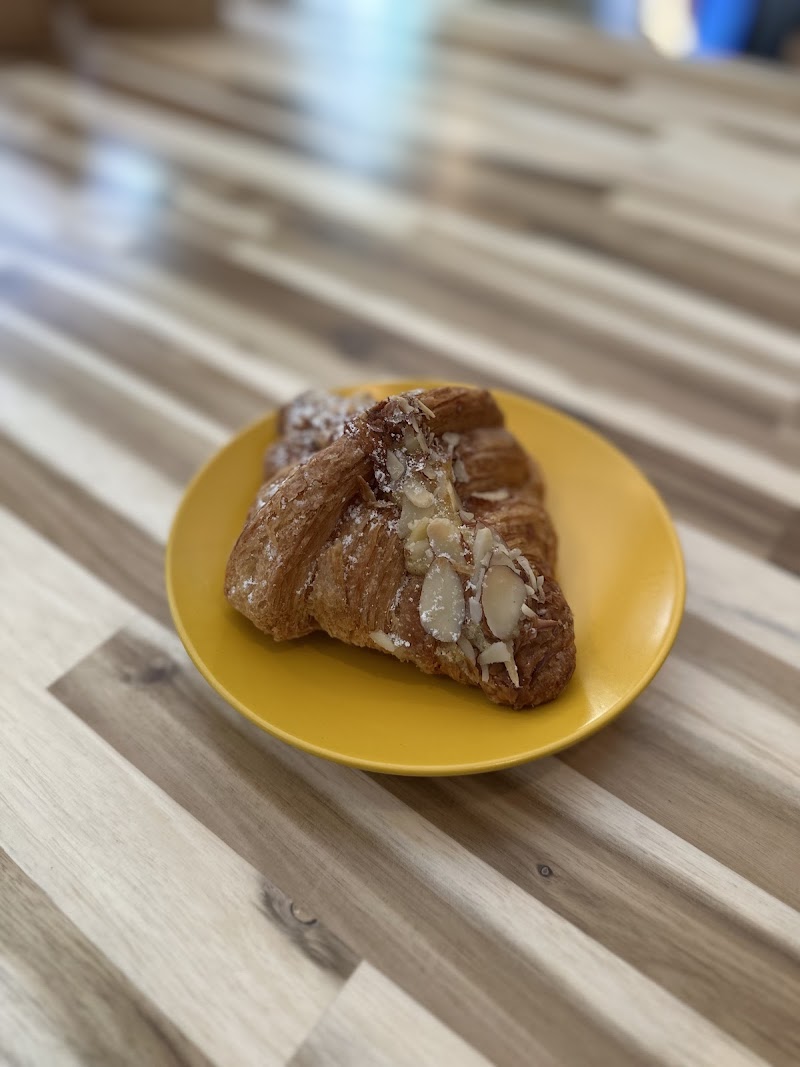 Comunidad Specialty Coffee & Cold Press Juice