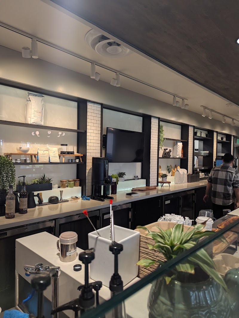 Blue Hummingbird Coffee and Kitchen