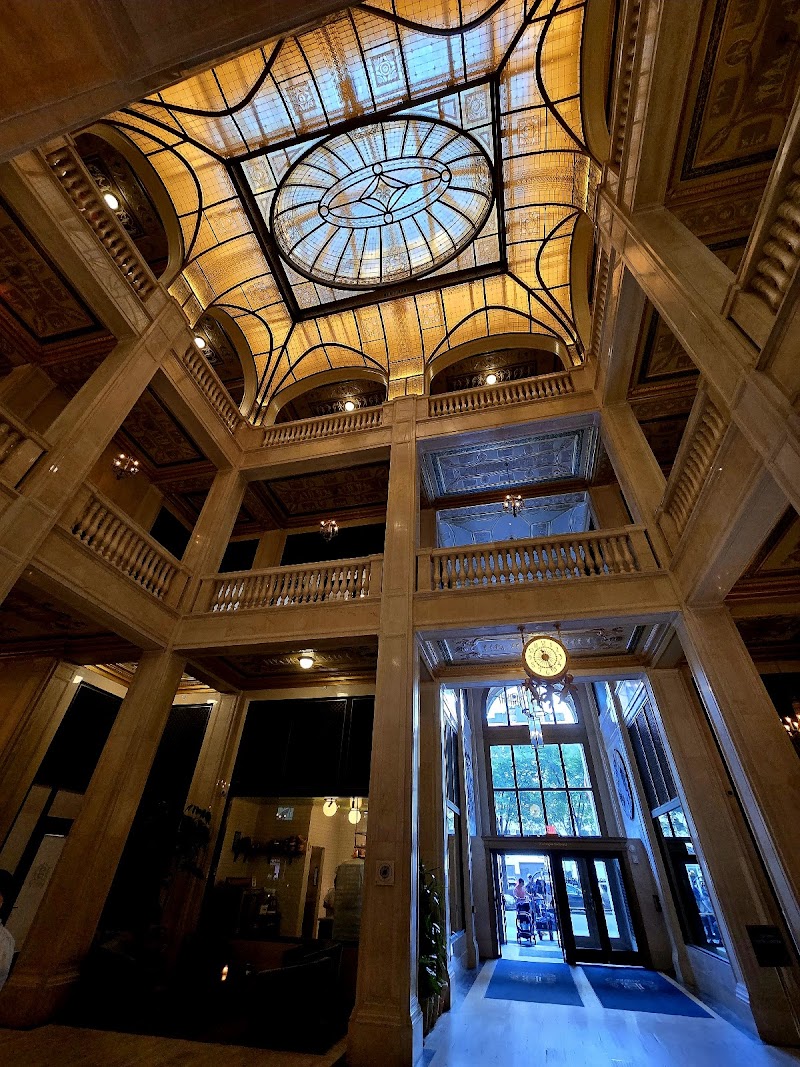 Bar Rotunda