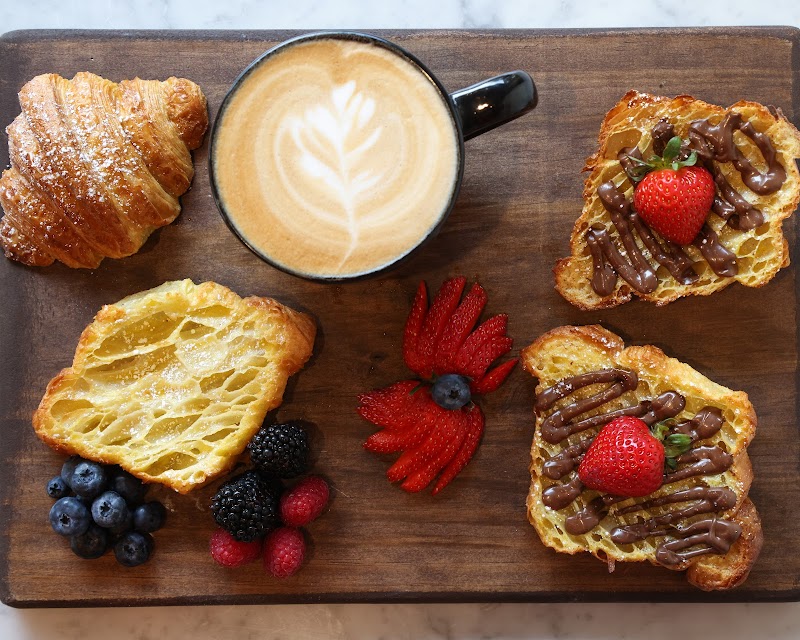 Astoria Bakery & Cafe