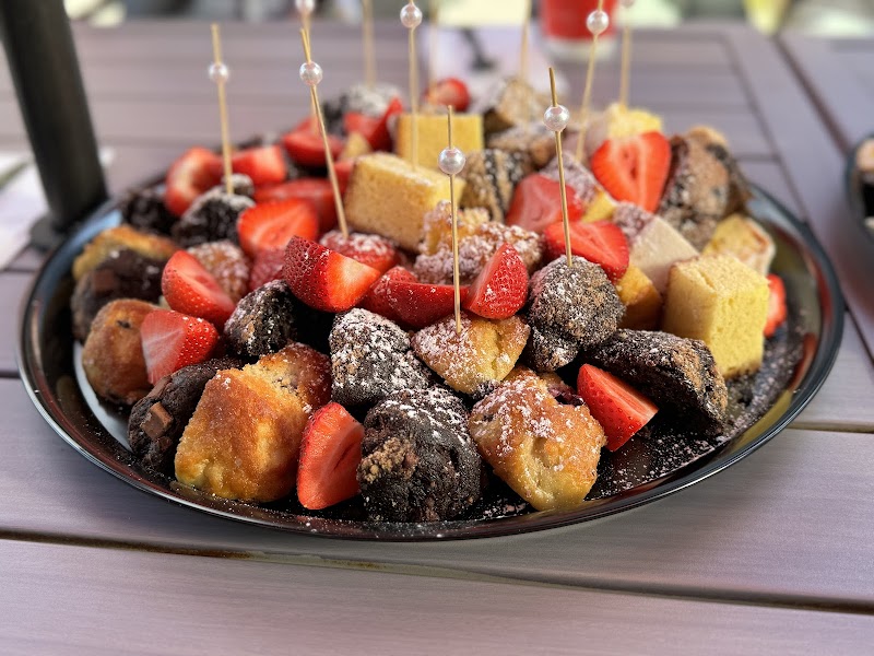 Uptown Cafe at Westfields