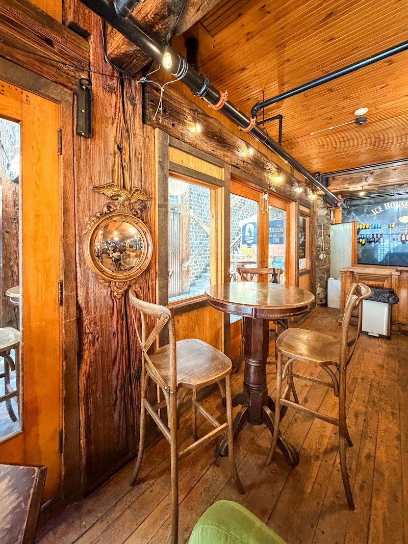 Muddy Buck Coffee House