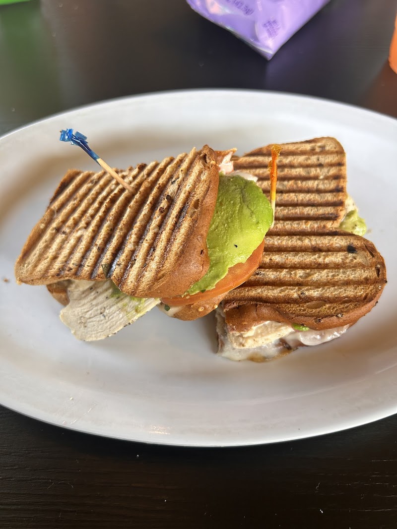 SOMETHING HEALTHY CAFE