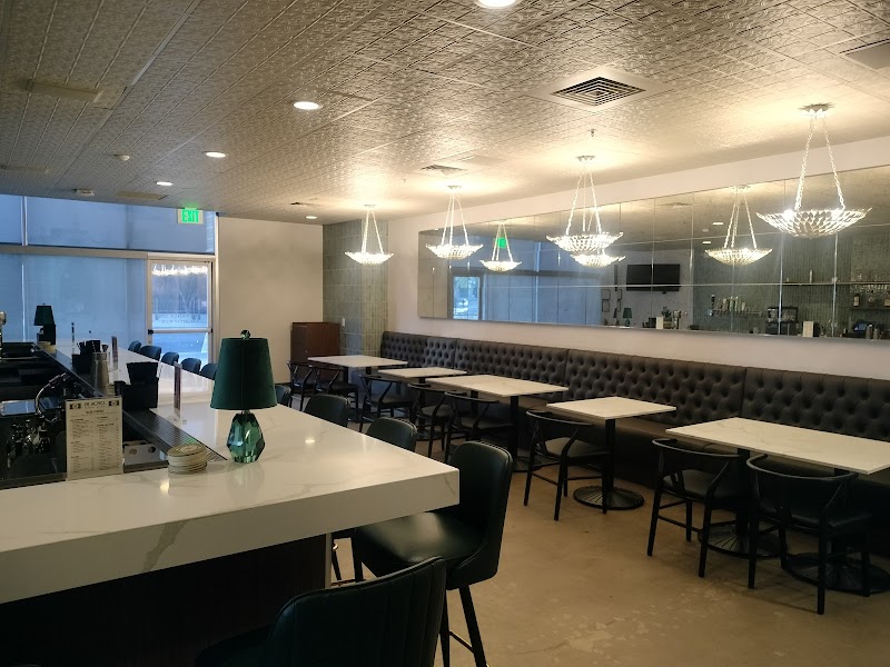 De Novo Market and Tap