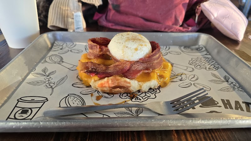 Top Hat Coffee Lounge