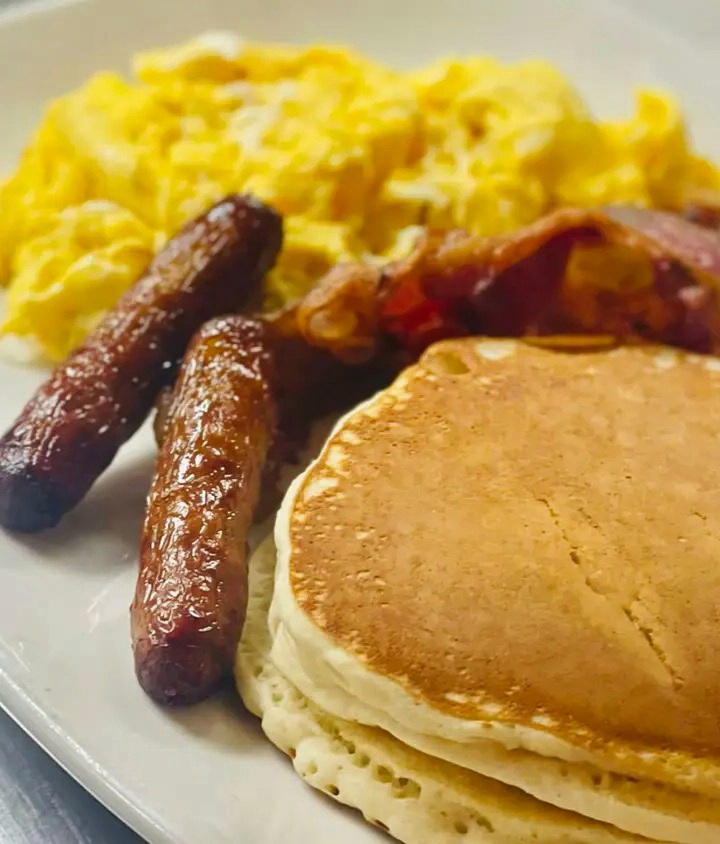 Claudette's Cafe & Deli