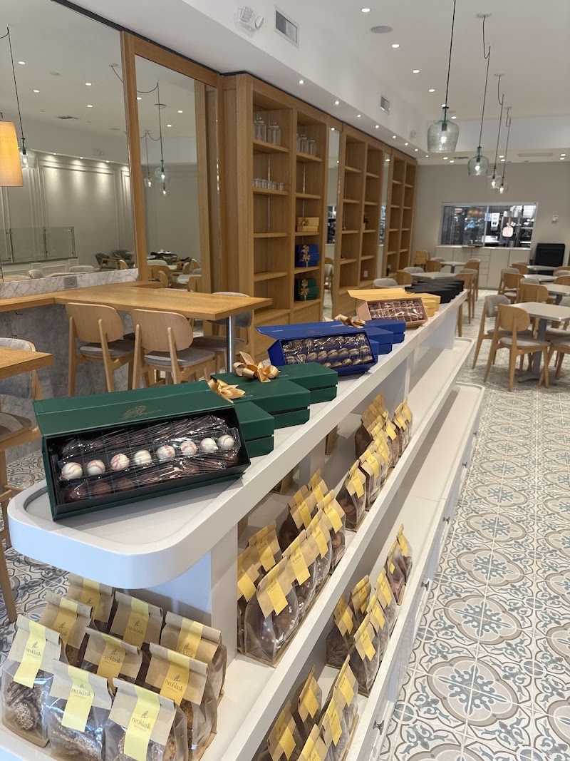 Neoklasik Modern Artisan Bakery