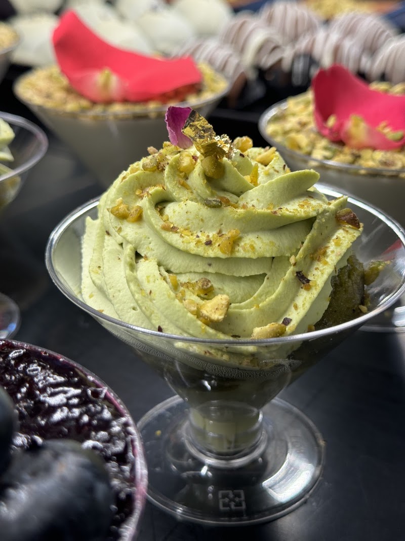 Pompadour Beverly Hills