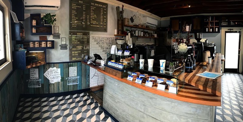 DISTRICT Donut & Coffee Bar