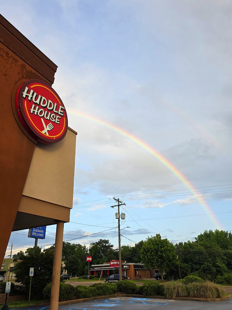 Huddle House