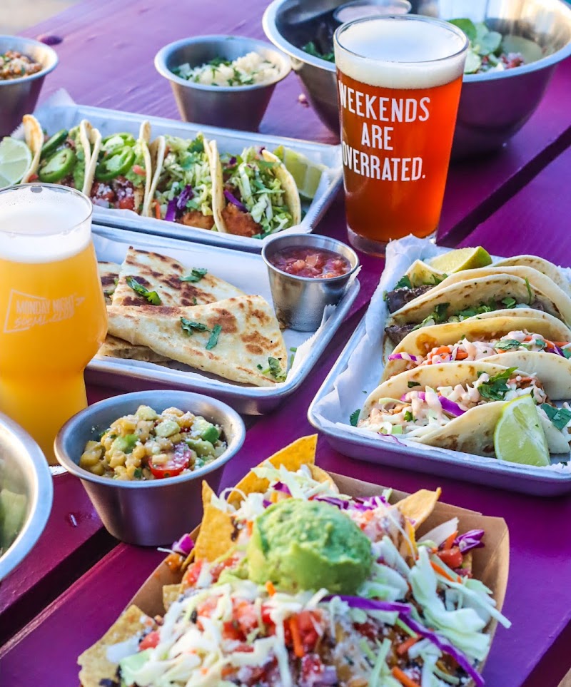 Monday Night Brewing - Social Club