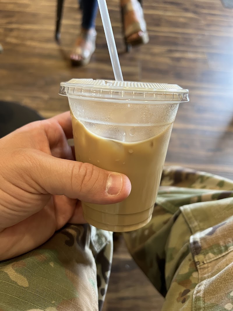 PRESSED: paninis & coffee