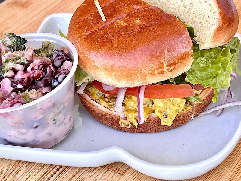 Ayla's Bagels & Coffee