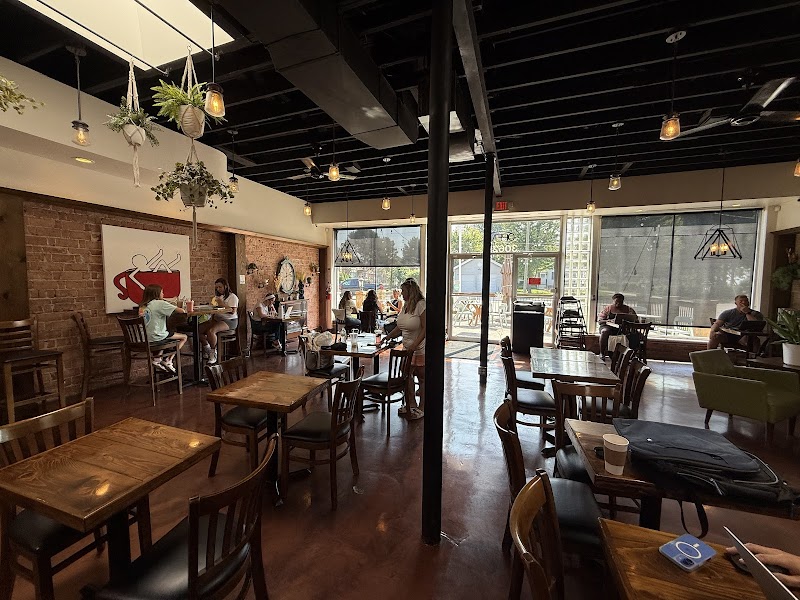 Eos Café & Coffee House