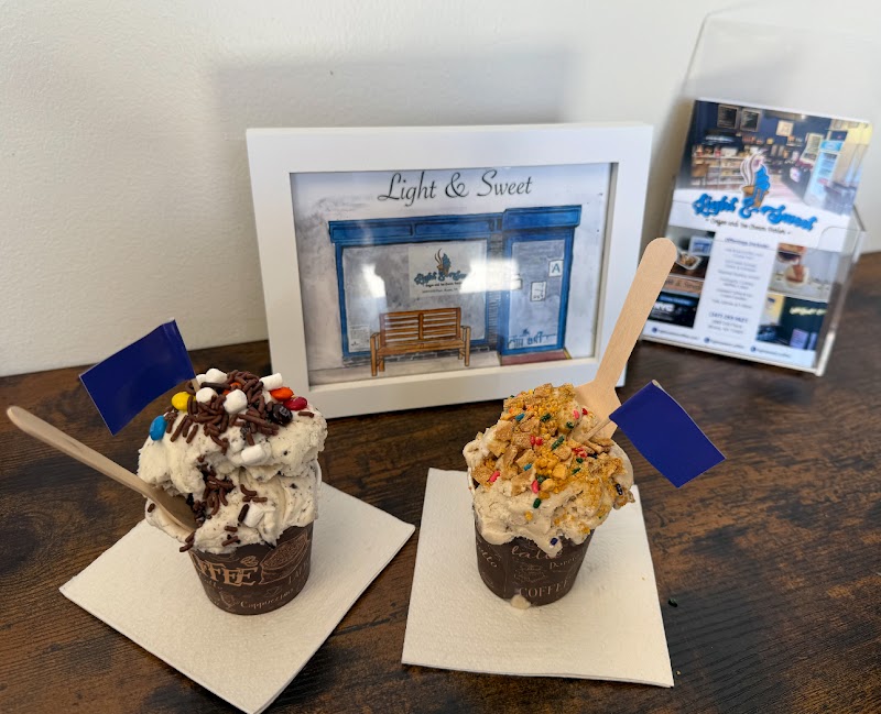 Light & Sweet Coffee and Ice Cream Parlor