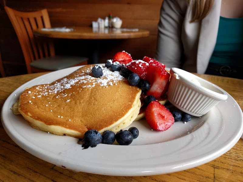 Mary and Robb's Westwood Cafe an American diner