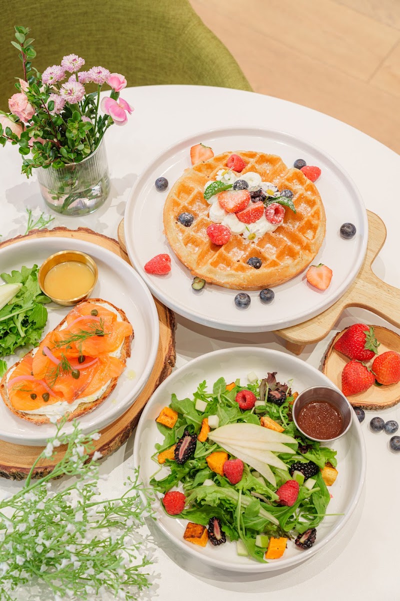 AnnTremet SONO Cafe & Bakery