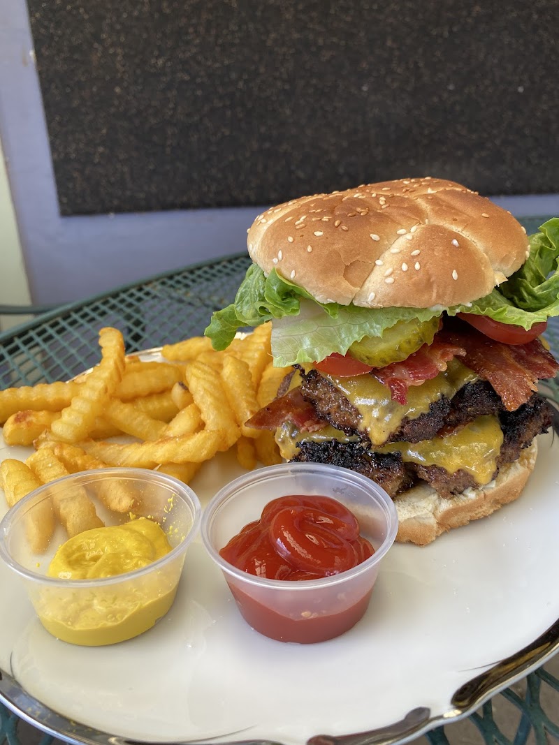 Loops Coffee House & Bistro