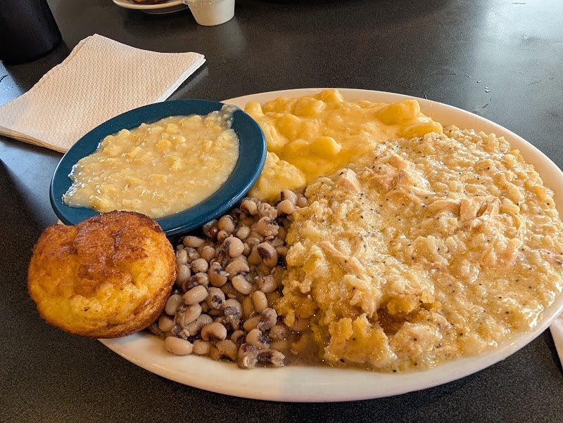 Gail's Down The Street Cafe