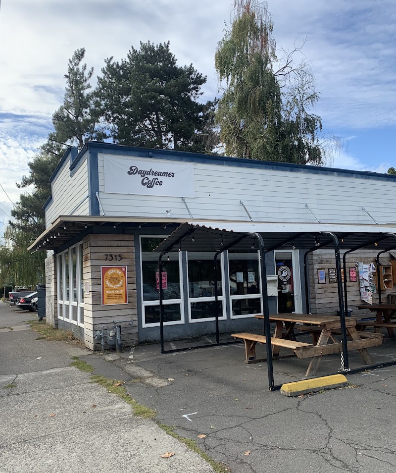 Daydreamer Coffee & Public House