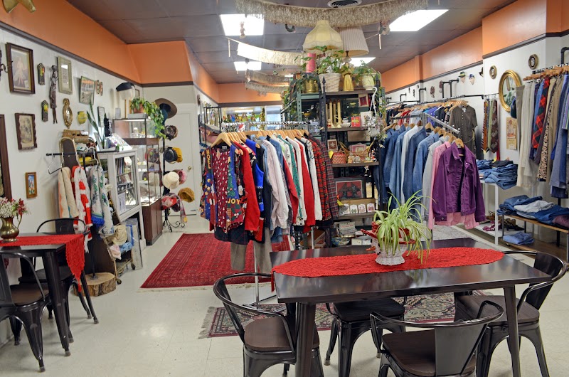 Cordial - Coffee & Curated Finds