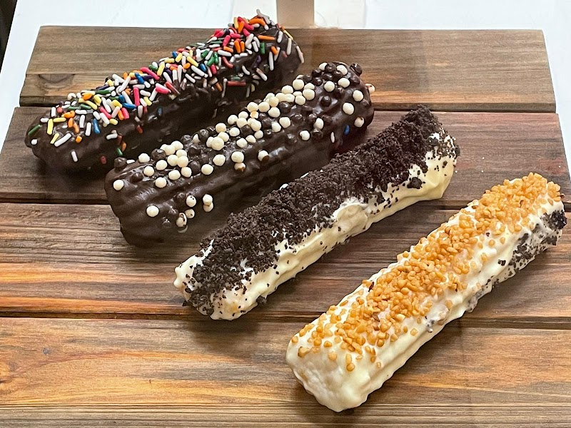 Mimi & Pin churros and donuts