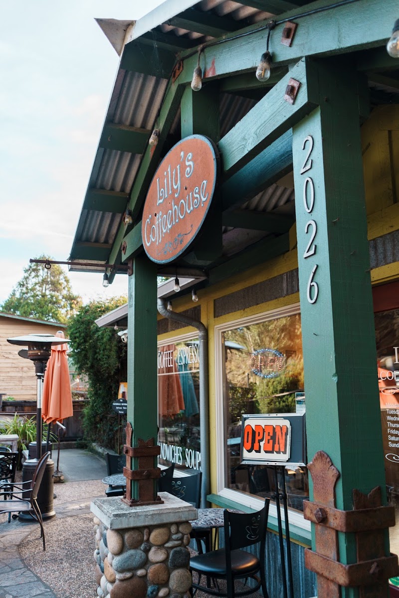Lily's Coffee House